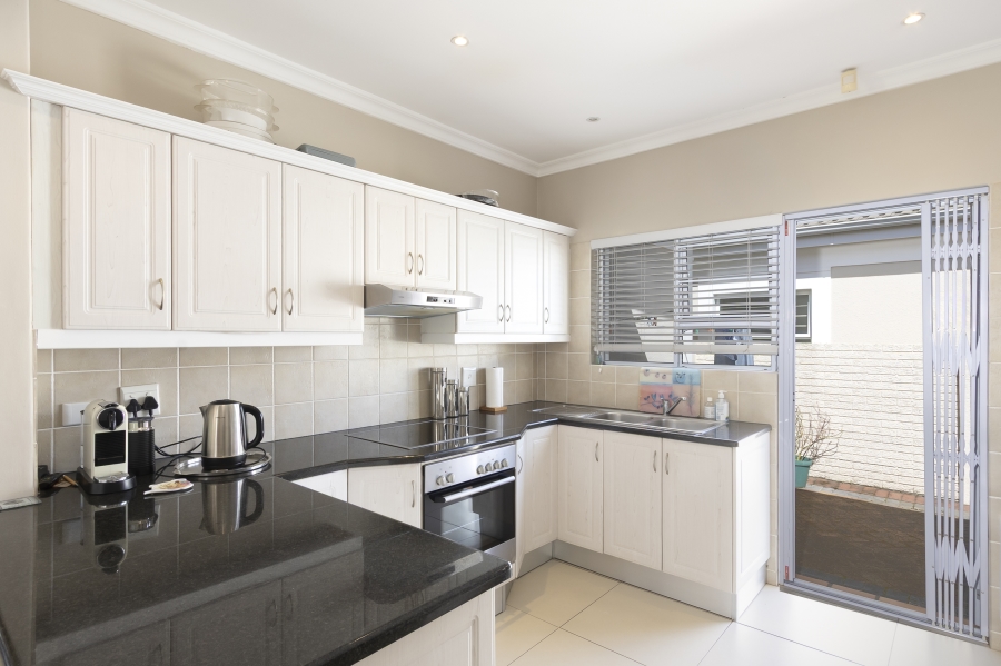 To Let 3 Bedroom Property for Rent in Heritage Park Western Cape